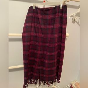 Women’s Worthington Burgundy Plaid Skirt with Fringe at the bottom
